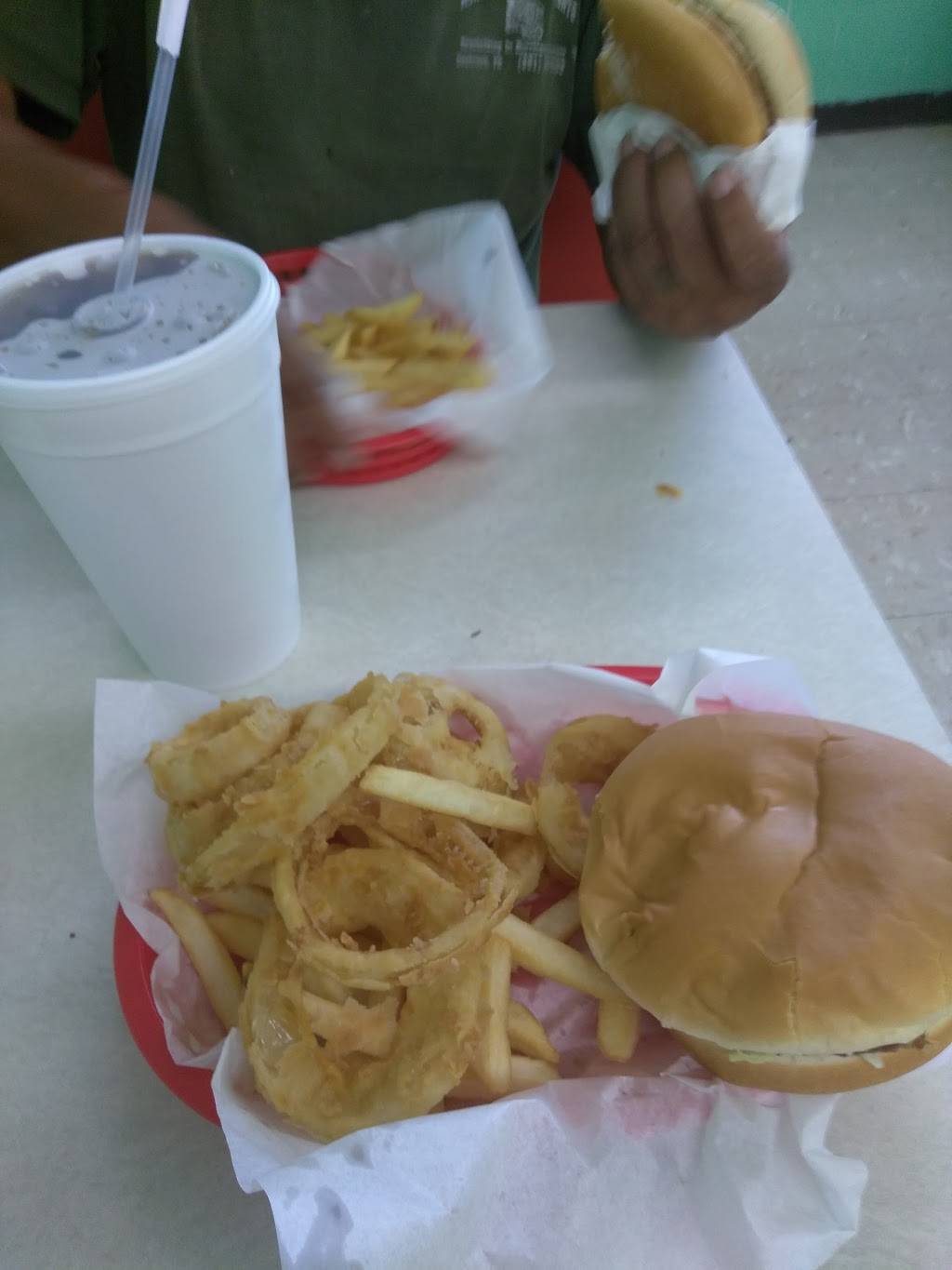 Leos Burger | restaurant | 1602 Bayou Rd, La Marque, TX 77568, USA | 4099387651 OR +1 409-938-7651