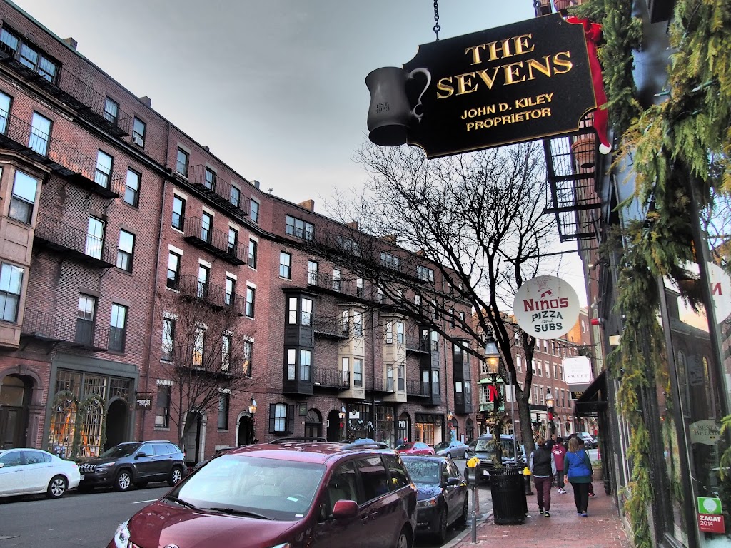 The Sevens Ale House | restaurant | 77 Charles St, Boston, MA 02114, USA | 6175239074 OR +1 617-523-9074