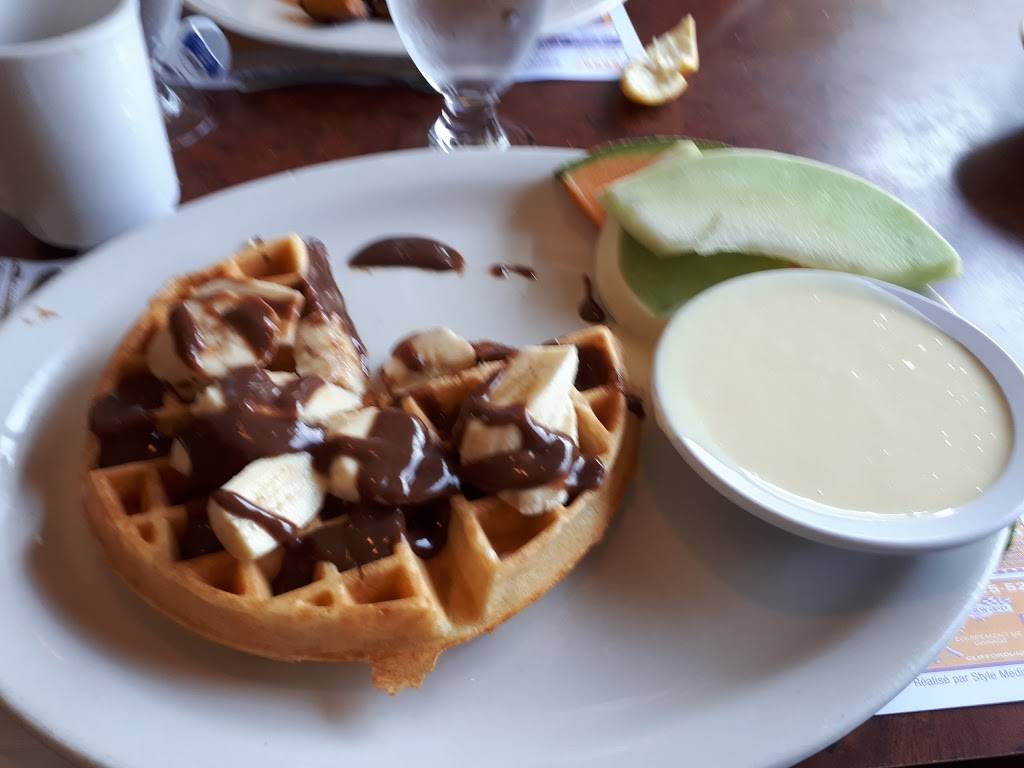 Le Cupidon DOr | restaurant | 6830 Rue Hochelaga, Montréal, QC H1N 1Y4, Canada | 5142565308 OR +1 514-256-5308