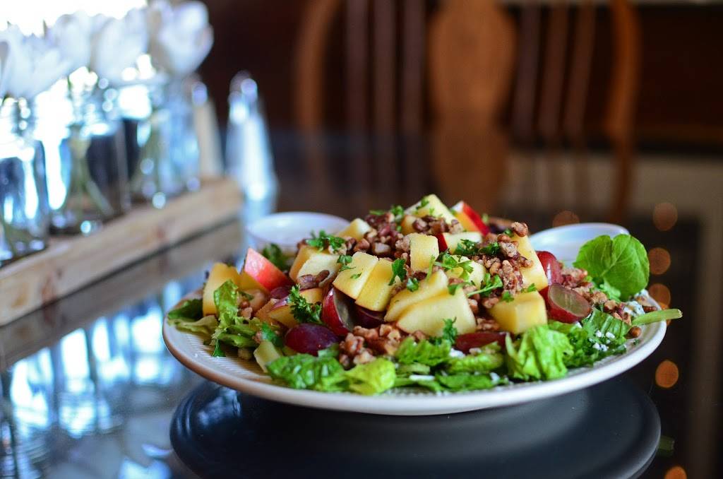 Rebeccas Bistro | restaurant | 4986 Walnut St, Walnut Creek, OH 44687, USA | 3308932668 OR +1 330-893-2668