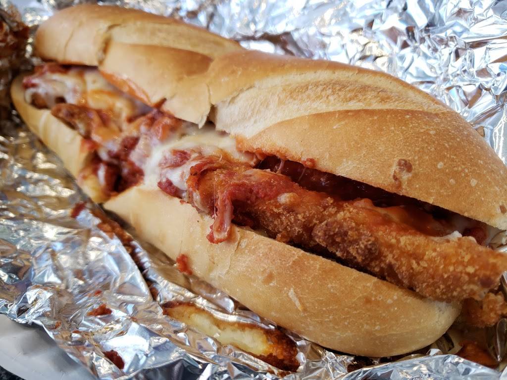 Italian Village Pizza | restaurant | 1494 1st Avenue #1, New York, NY 10075, USA | 2125355950 OR +1 212-535-5950