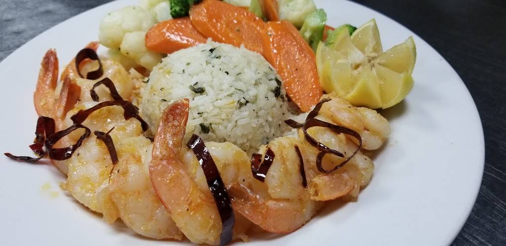 Cocina TARASCAS Mexican Restaurant | restaurant | 2585 N Clark St, Chicago, IL 60614, USA | 7735492595 OR +1 773-549-2595