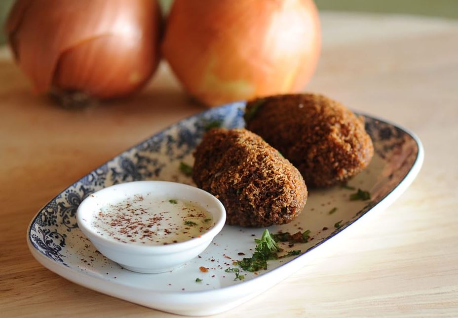 Royal Touch Catering and Events | restaurant | 1120 Fulton Ave Site I, Sacramento, CA 95825, USA | 9164861140 OR +1 916-486-1140