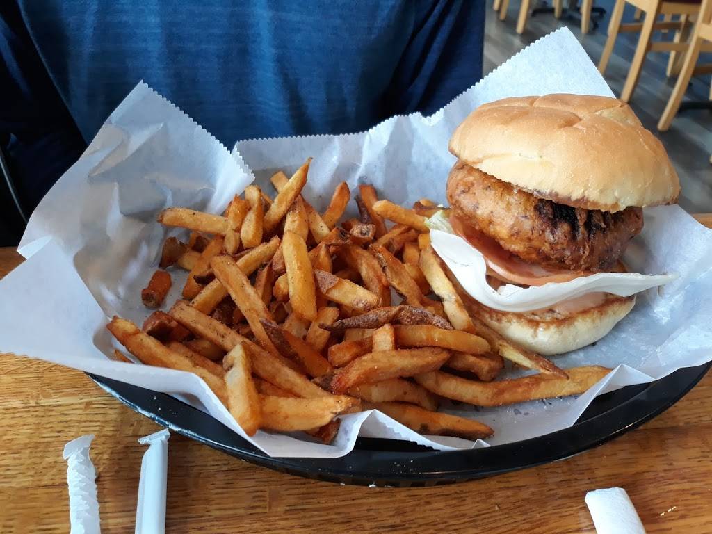 Sandbar Grill And Pub | restaurant | 736 J Clyde Morris Blvd, Newport News, VA 23601, USA | 7575998411 OR +1 757-599-8411