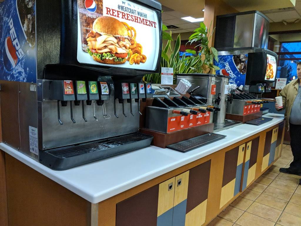 Arbys | restaurant | 1400 S Main St, Bryan, OH 43506, USA | 4196330851 OR +1 419-633-0851