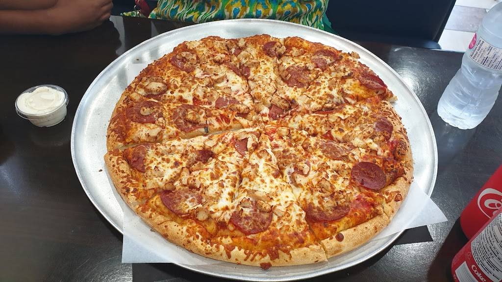 Scarborough Pizza Kabob | restaurant | 2157 Lawrence Ave E, Scarborough, ON M1P 2P5, Canada | 4167578888 OR +1 416-757-8888