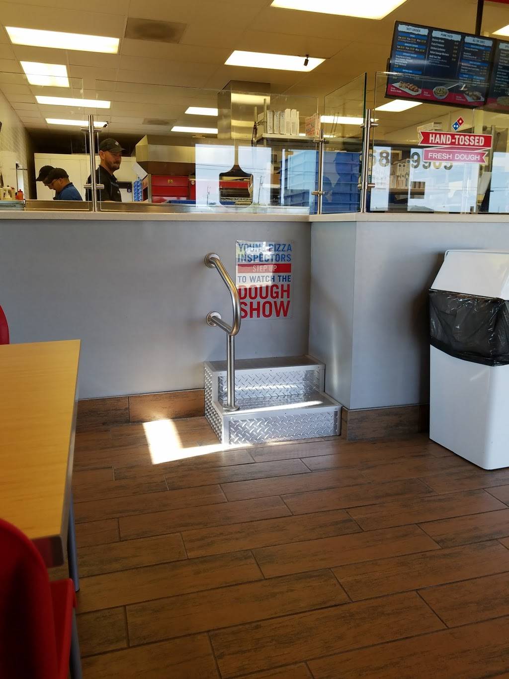 Dominos Pizza | meal delivery | 1609 Andalusia Blvd, Cape Coral, FL 33909, USA | 2394589905 OR +1 239-458-9905