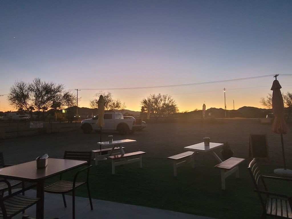 Sunset Grill | restaurant | 335 N Central Blvd, Quartzsite, AZ 85359, USA | 9286628632 OR +1 928-662-8632