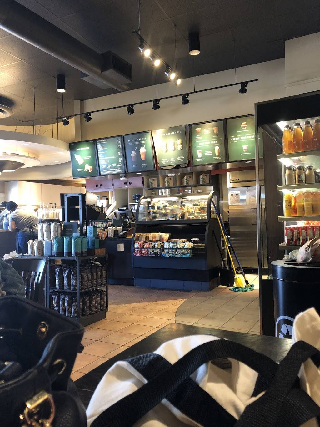 Starbucks | cafe | 19759 E Colima Rd Suite #1, Rowland Heights, CA 91748, USA | 9098696127 OR +1 909-869-6127