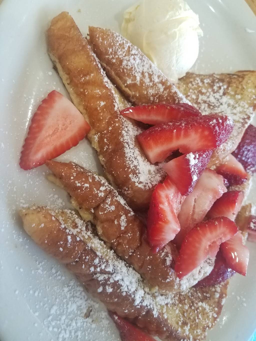 Blueberry Hill Pancake House | restaurant | 7803 E Washington St, Indianapolis, IN 46219, USA | 3173588401 OR +1 317-358-8401