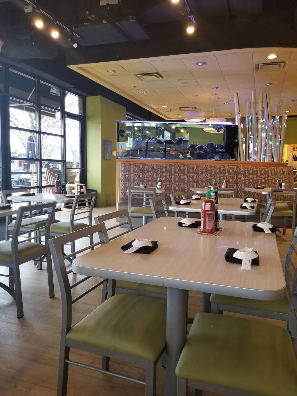 Genki Noodles and Sushi | restaurant | 5590 Roswell Rd, Sandy Springs, GA 30342, USA | 4048438319 OR +1 404-843-8319