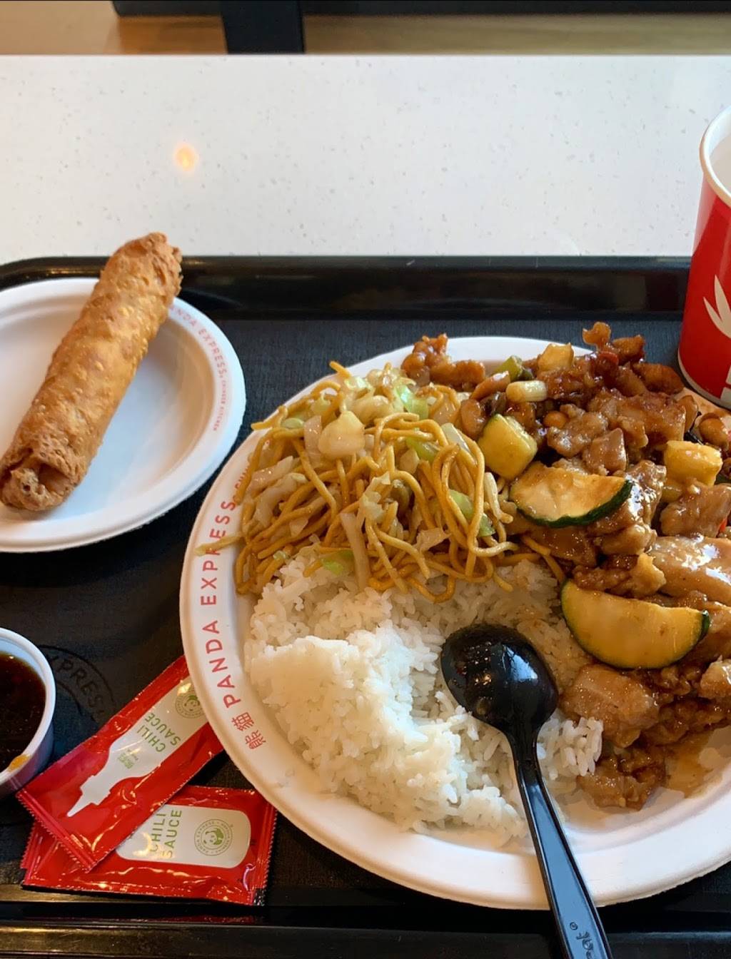Panda Express | restaurant | 26150 Novi Rd, Novi, MI 48375, USA | 2483498626 OR +1 248-349-8626