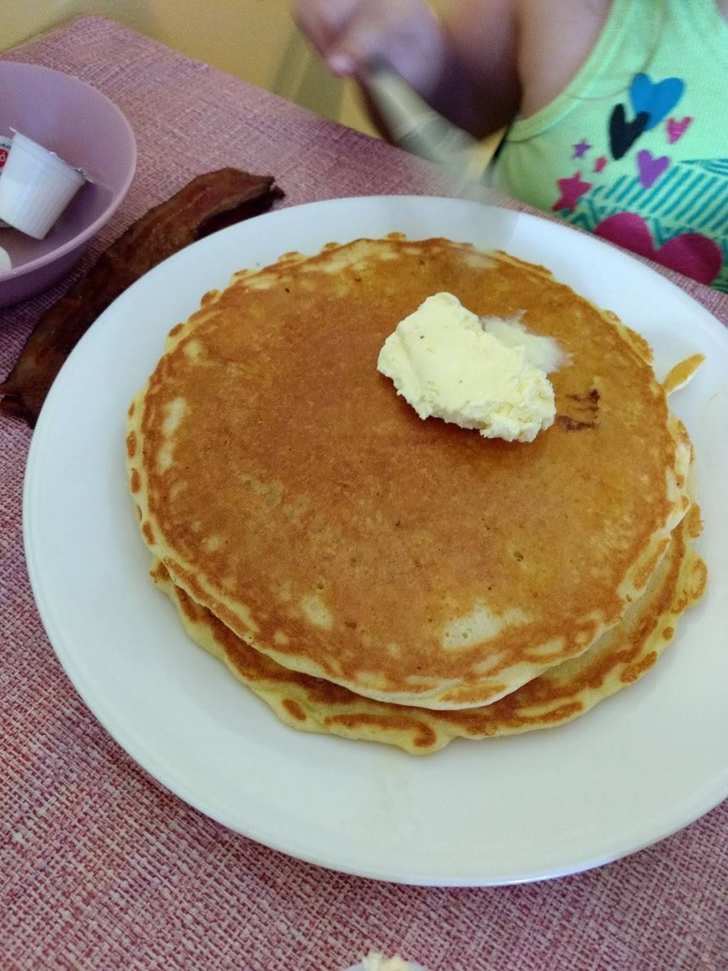 Horizons Family Restaurant | restaurant | 35 Mile Rd, Wells, ME 04090, USA | 2076464155 OR +1 207-646-4155