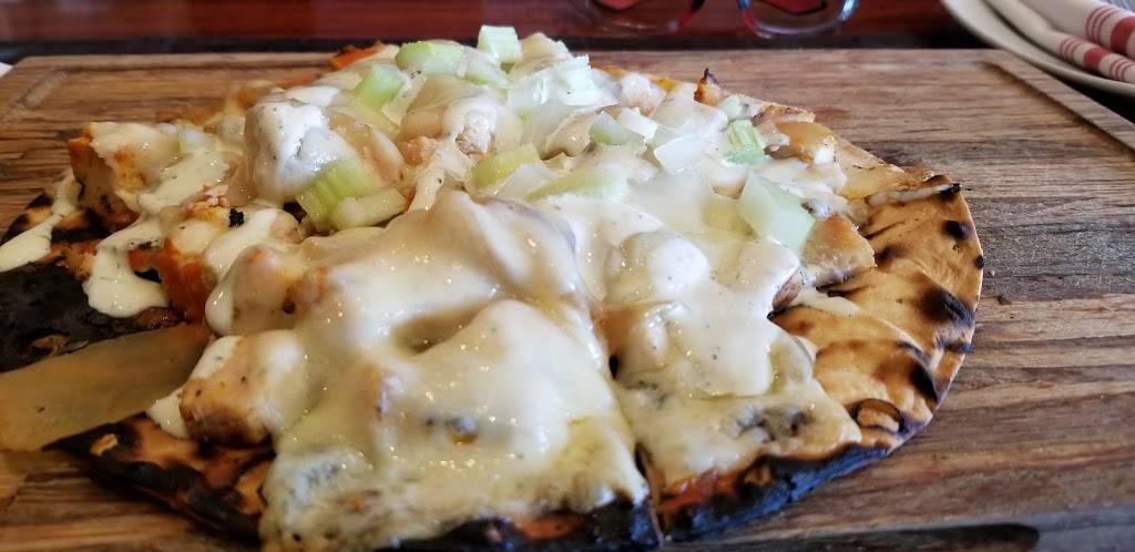 Market Place | restaurant | 33 Mill Plain Rd, Danbury, CT 06811, USA | 2036165836 OR +1 203-616-5836