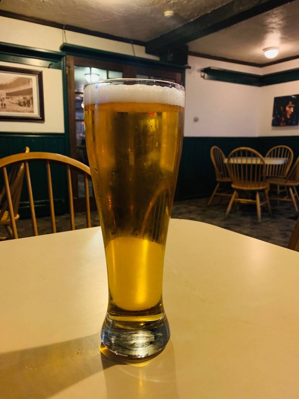 Bottoms Up Bar and Grill | restaurant | 304 Poplar St, Hanover, PA 17331, USA | 7177973096 OR +1 717-797-3096