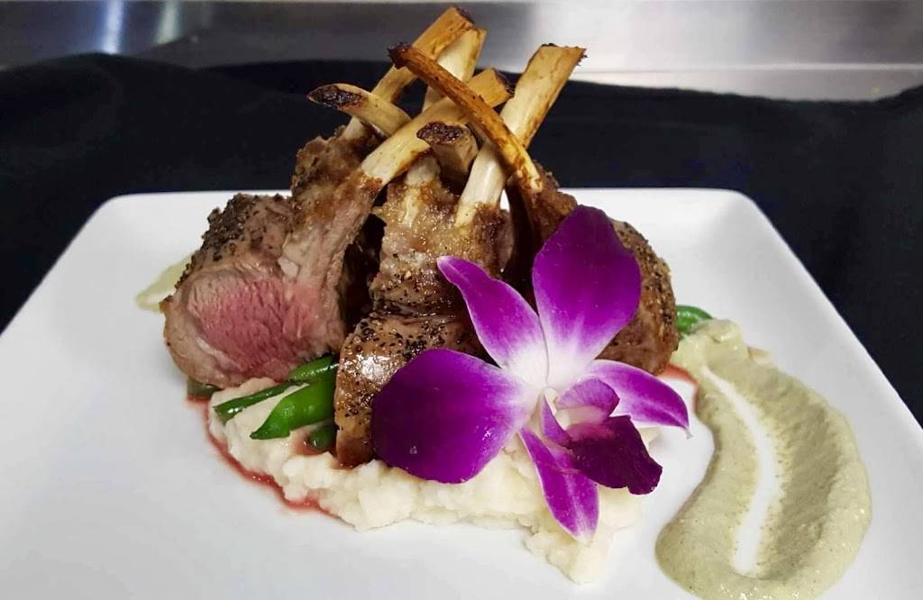 Clay Hill Farm | restaurant | 220 Clay Hill Rd, Cape Neddick, ME 03902, USA | 2073612272 OR +1 207-361-2272