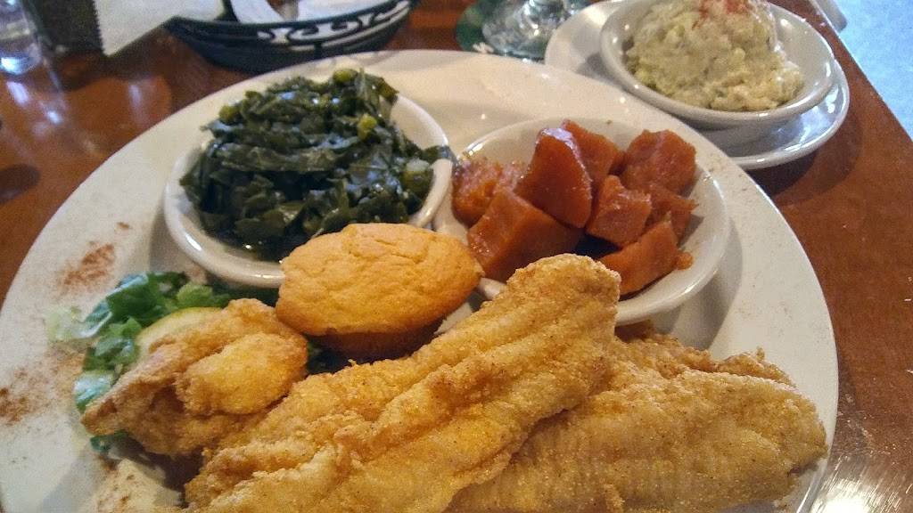 Freshwaters | restaurant | 516 N Graham St, Charlotte, NC 28202, USA | 7045039629 OR +1 704-503-9629