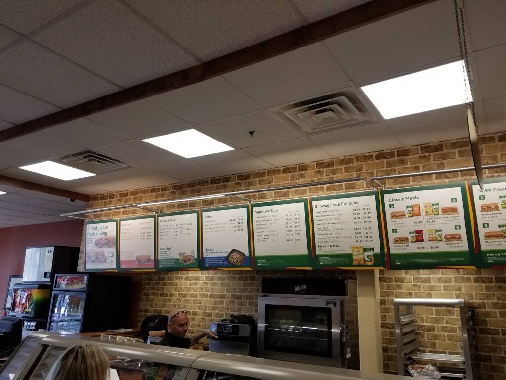 Subway | meal takeaway | 4938 S Staples St, Corpus Christi, TX 78411, USA | 3613341799 OR +1 361-334-1799