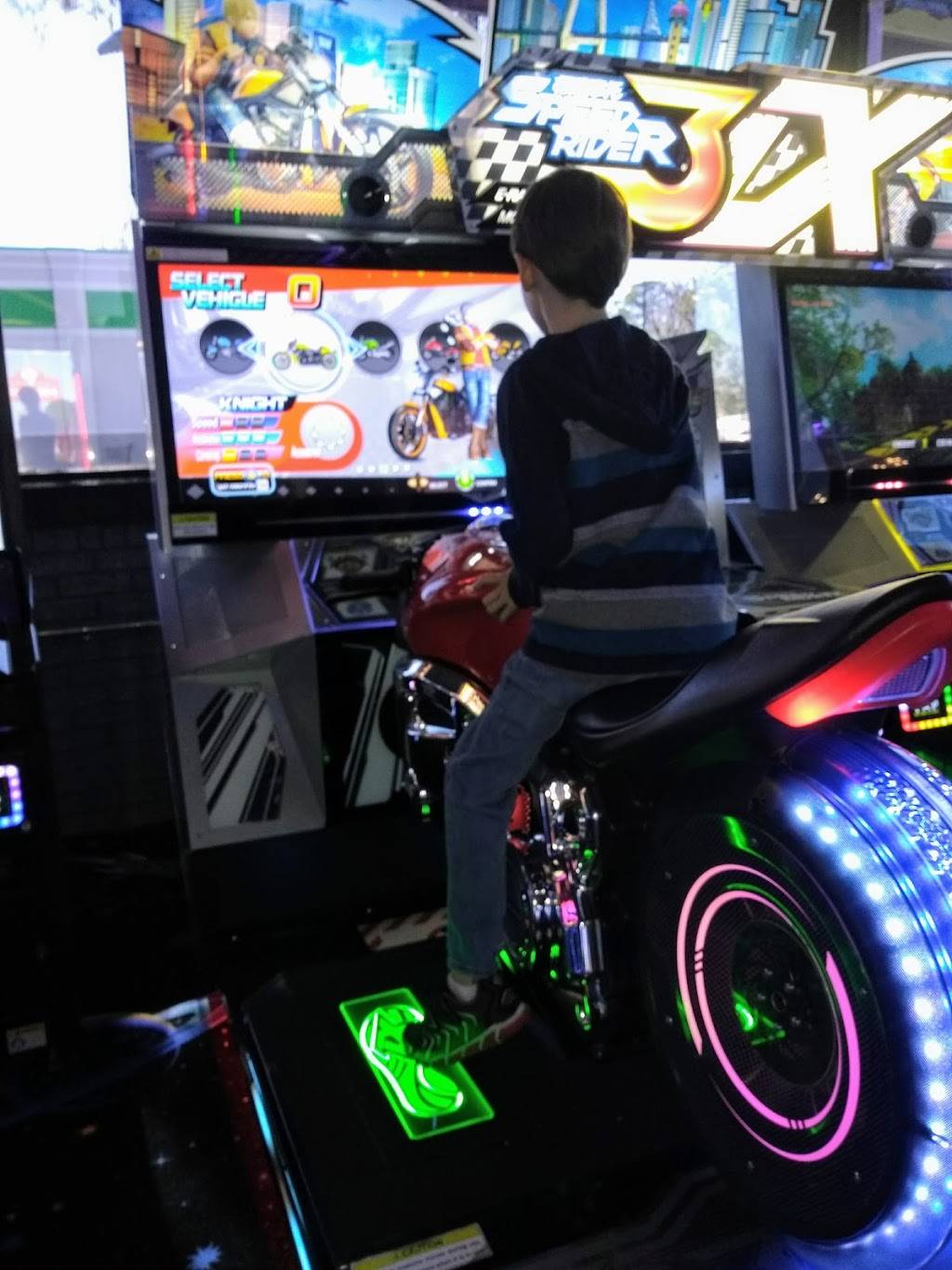 Fun Point | restaurant | 1100 S Walnut St, Starke, FL 32091, USA | 9049663380 OR +1 904-966-3380