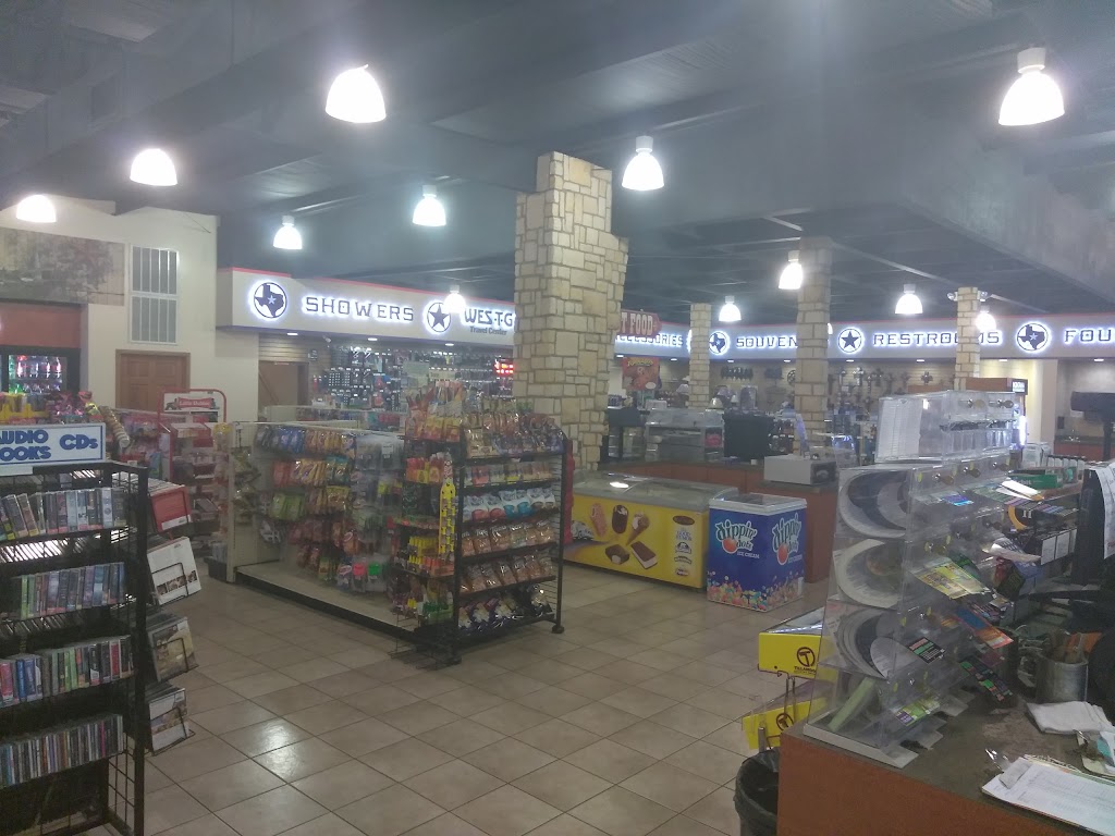 Yesway | restaurant | 600 S Access Rd, Tye, TX 79563, USA | 3256928736 OR +1 325-692-8736