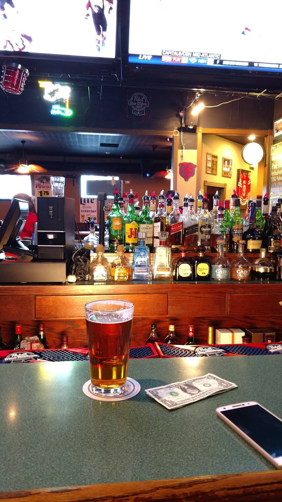 McDivots Sports Bar & Grill | restaurant | 12900 South La Grange Road, Palos Park, IL 60464, USA | 7083615687 OR +1 708-361-5687