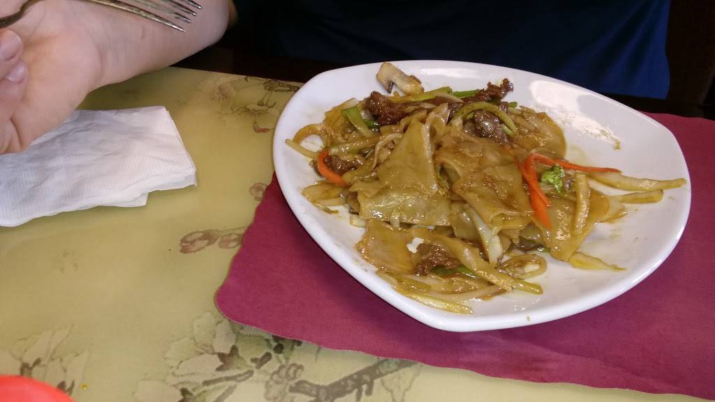 Eastern Pearl | restaurant | 290 Main St, Webster, MA 01570, USA | 5086719288 OR +1 508-671-9288