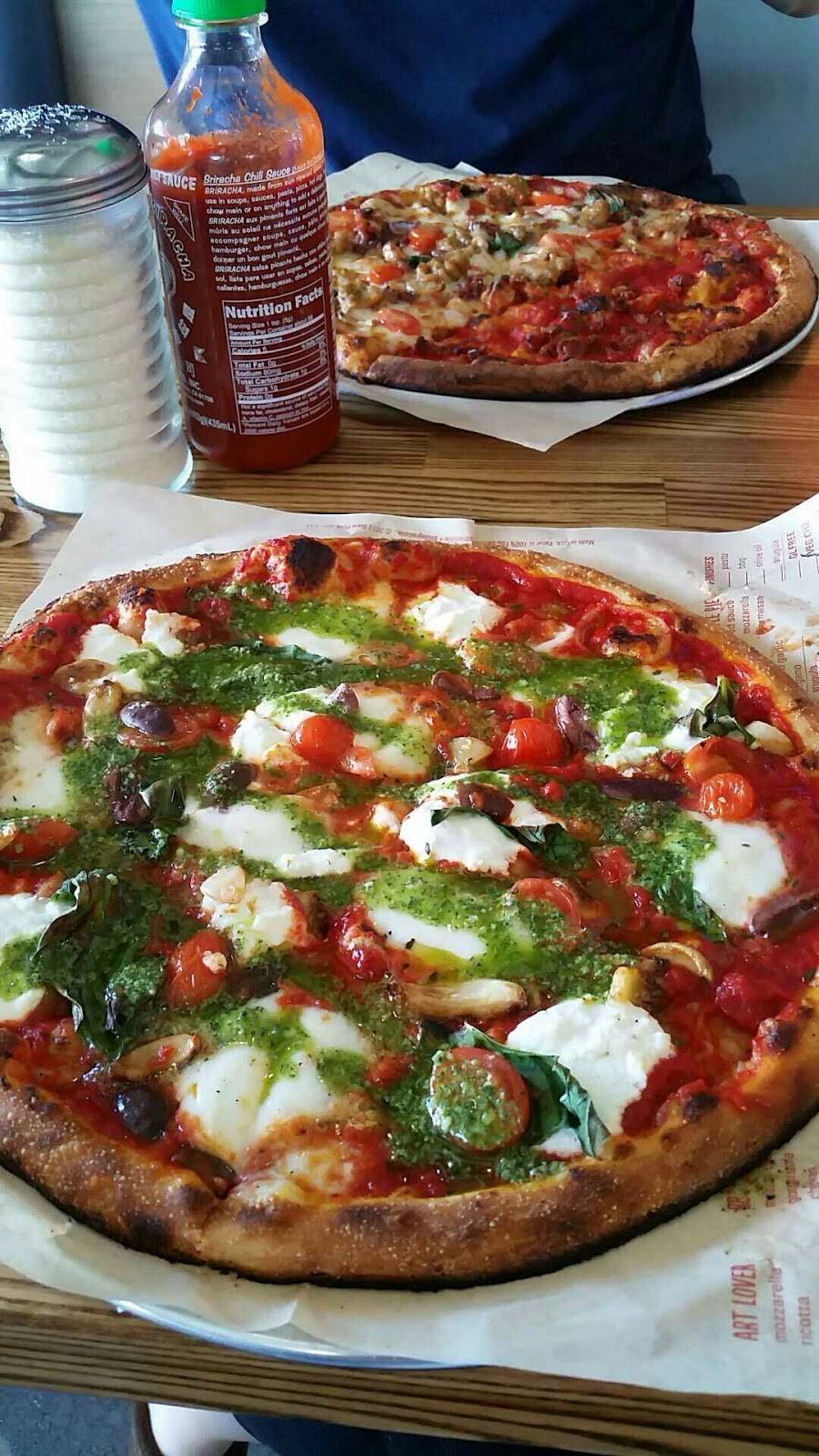 Blaze Pizza | meal takeaway | 10325 Fairway Dr, Roseville, CA 95678, USA | 9168603942 OR +1 916-860-3942