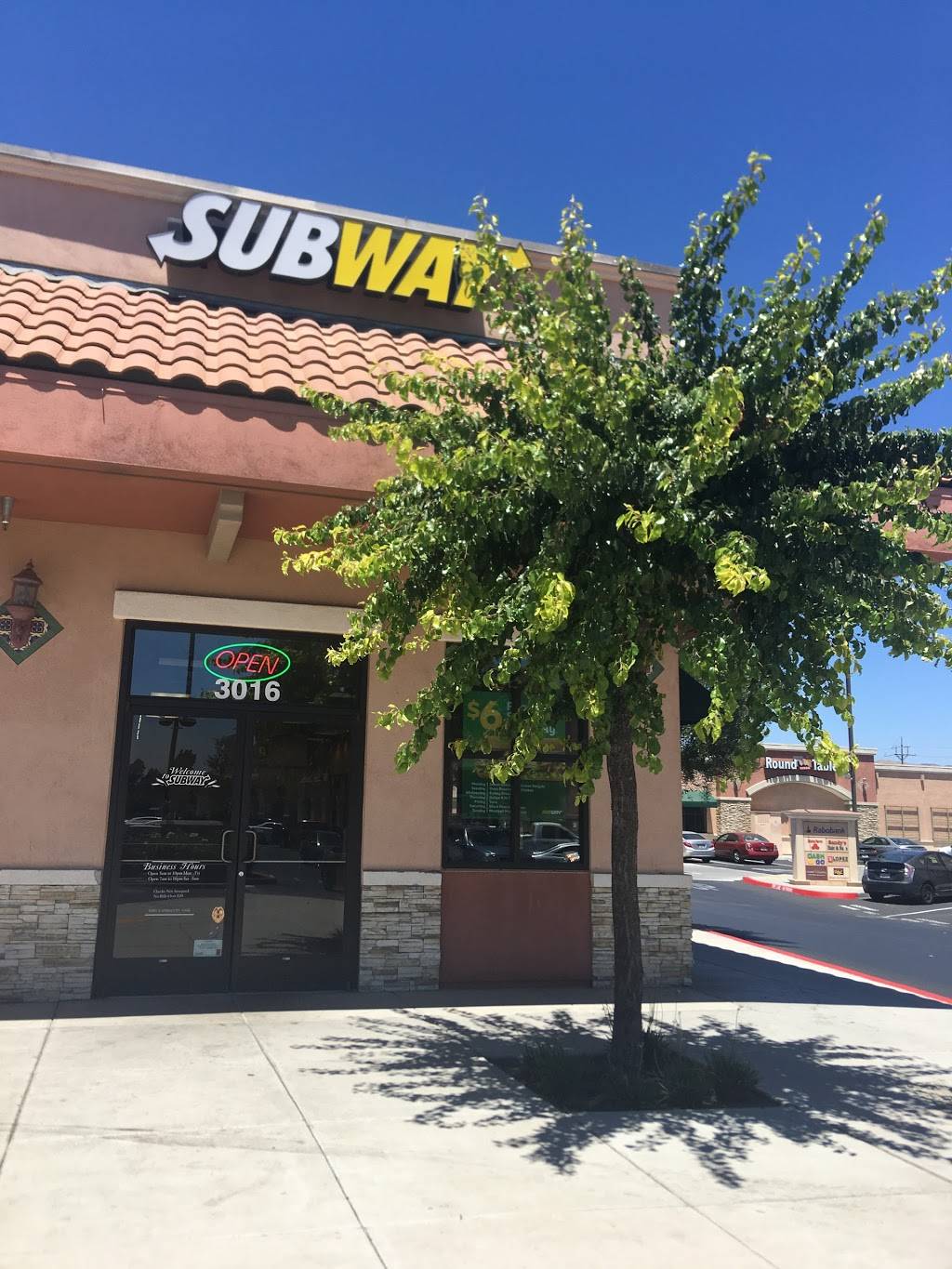 Subway Restaurants | restaurant | 3016 H Dela Rosa Sr St, Soledad, CA 93960, USA | 8316780110 OR +1 831-678-0110