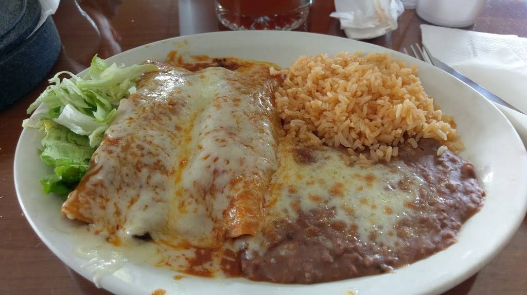 Charlys Restaurant | restaurant | 4549 Imperial Hwy, Inglewood, CA 90304, USA | 3103302697 OR +1 310-330-2697