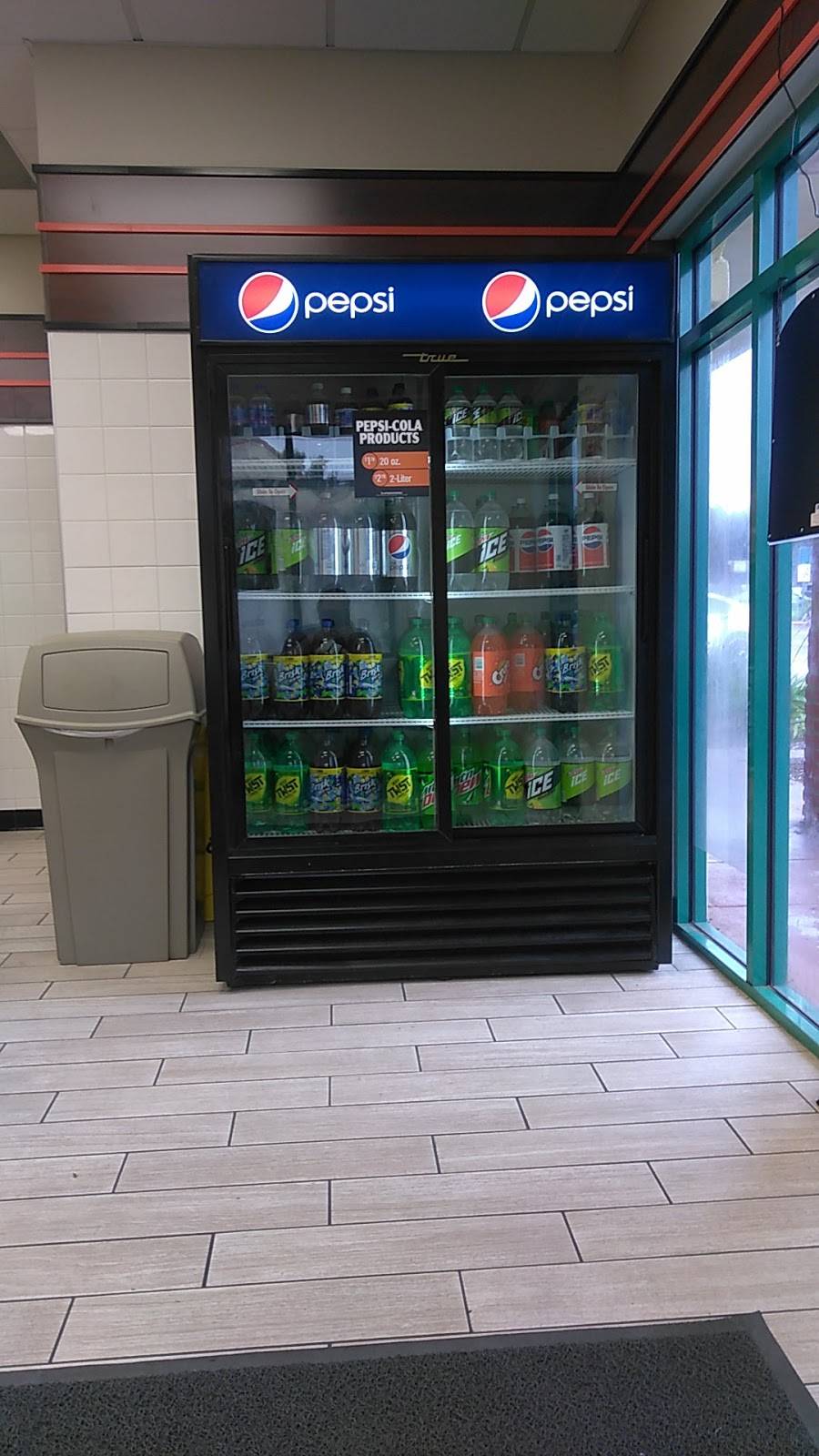 Little Caesars Pizza | meal takeaway | 549 New Los Angeles Ave #650, Moorpark, CA 93021, USA | 8055239100 OR +1 805-523-9100