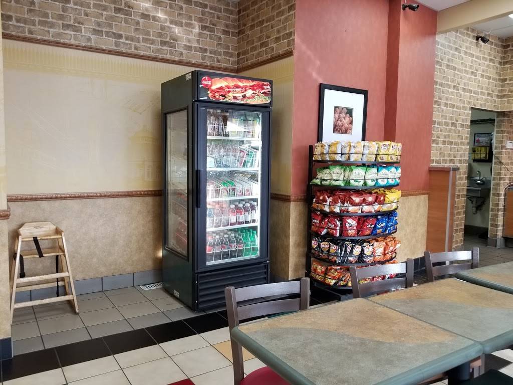 Subway | restaurant | 76 Gas Station/C-Store, 705 Harbor Pointe Pl Suite B, West Sacramento, CA 95605, USA | 9163740673 OR +1 916-374-0673