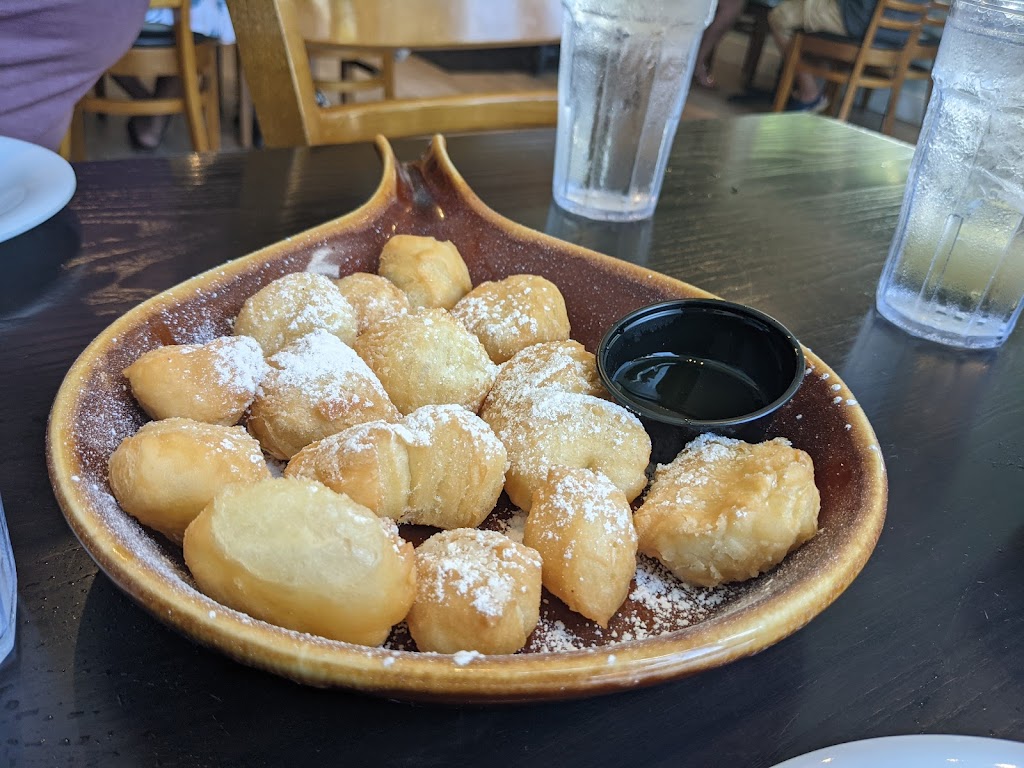 Crackings | restaurant | 51 Uptown Grayton Cir, Santa Rosa Beach, FL 32459, USA | 8502317835 OR +1 850-231-7835