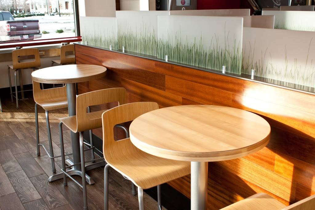 Wendys | restaurant | 4555 W Dublin Granville Rd, Dublin, OH 43017, USA | 6147992347 OR +1 614-799-2347