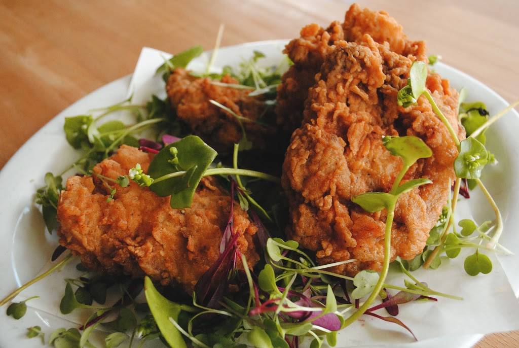 Ground Breaker Brewing and Gastropub | restaurant | 2030 SE 7th Ave, Portland, OR 97214, USA | 5039284195 OR +1 503-928-4195