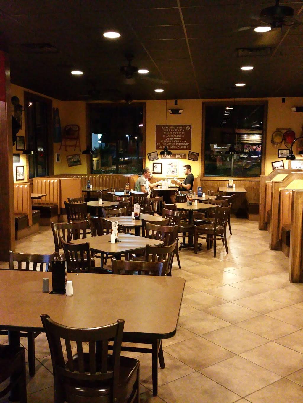 Zaxbys Chicken Fingers & Buffalo Wings | restaurant | 423 N, FL-19, Palatka, FL 32177, USA | 3863283495 OR +1 386-328-3495
