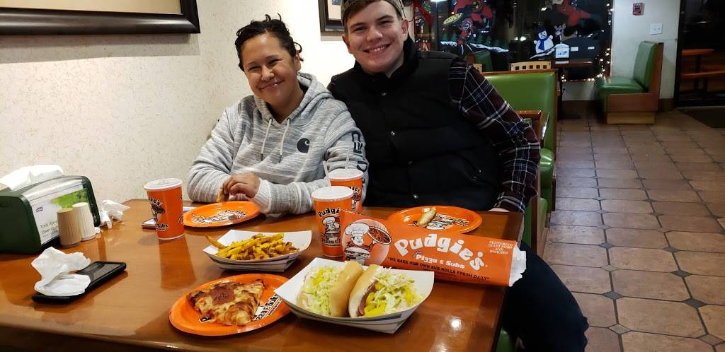 Pudgies Pizza | restaurant | 61 Bridge St, Corning, NY 14830, USA | 6079627400 OR +1 607-962-7400