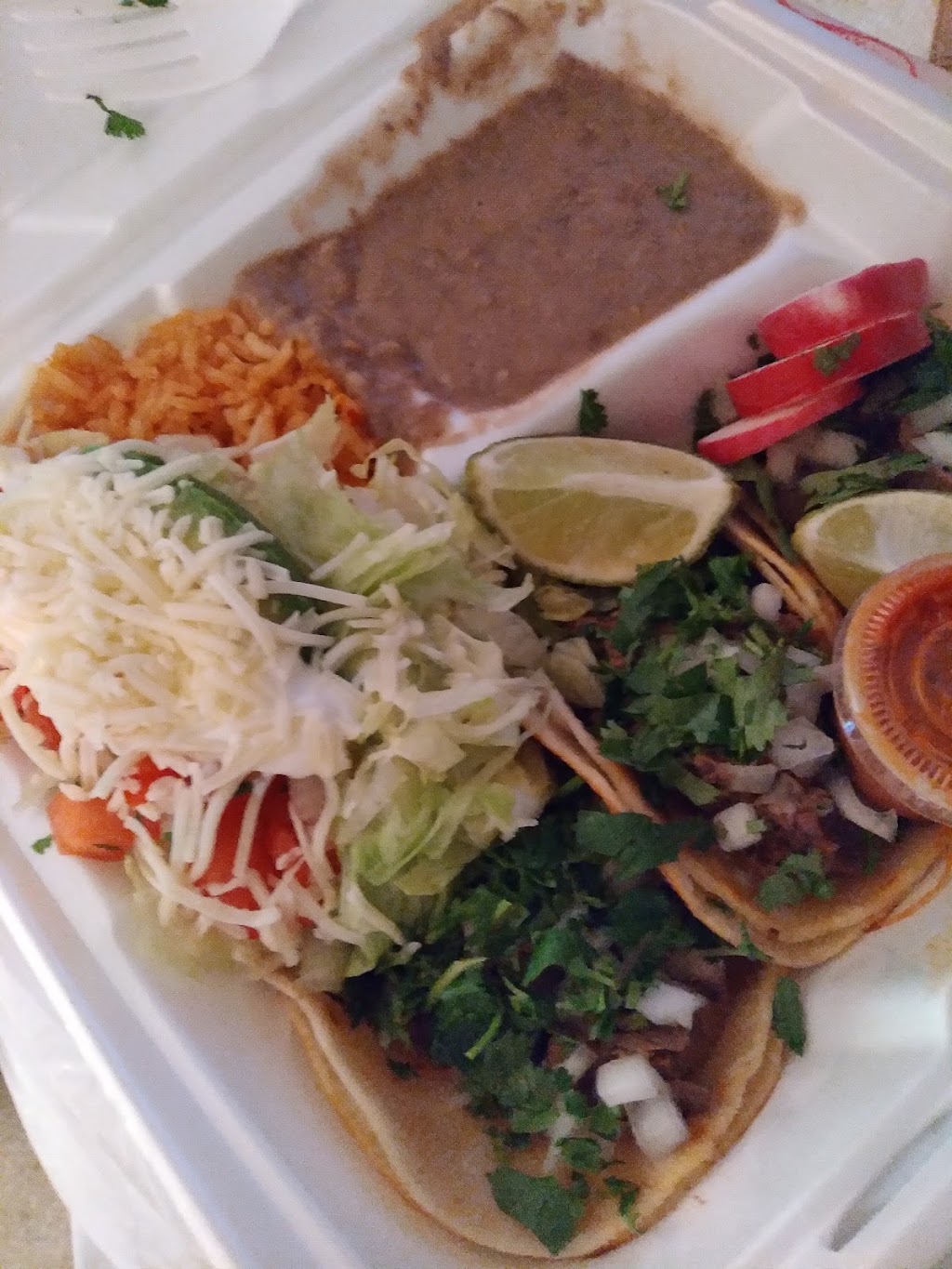 Tacos Pihuamo | restaurant | 950 SE 3rd St, Bend, OR 97702, USA | 5413909992 OR +1 541-390-9992