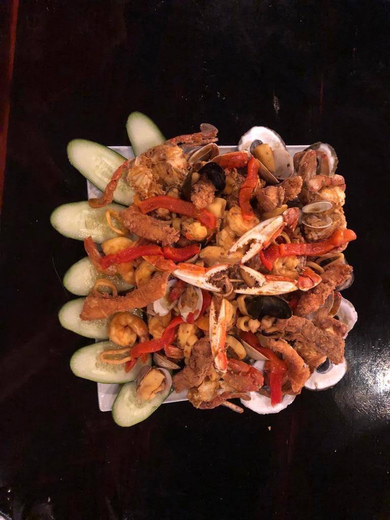 El Emperador Fish Market | restaurant | 799 SW 73rd Ct, Miami, FL 33144, USA | 7866152698 OR +1 786-615-2698