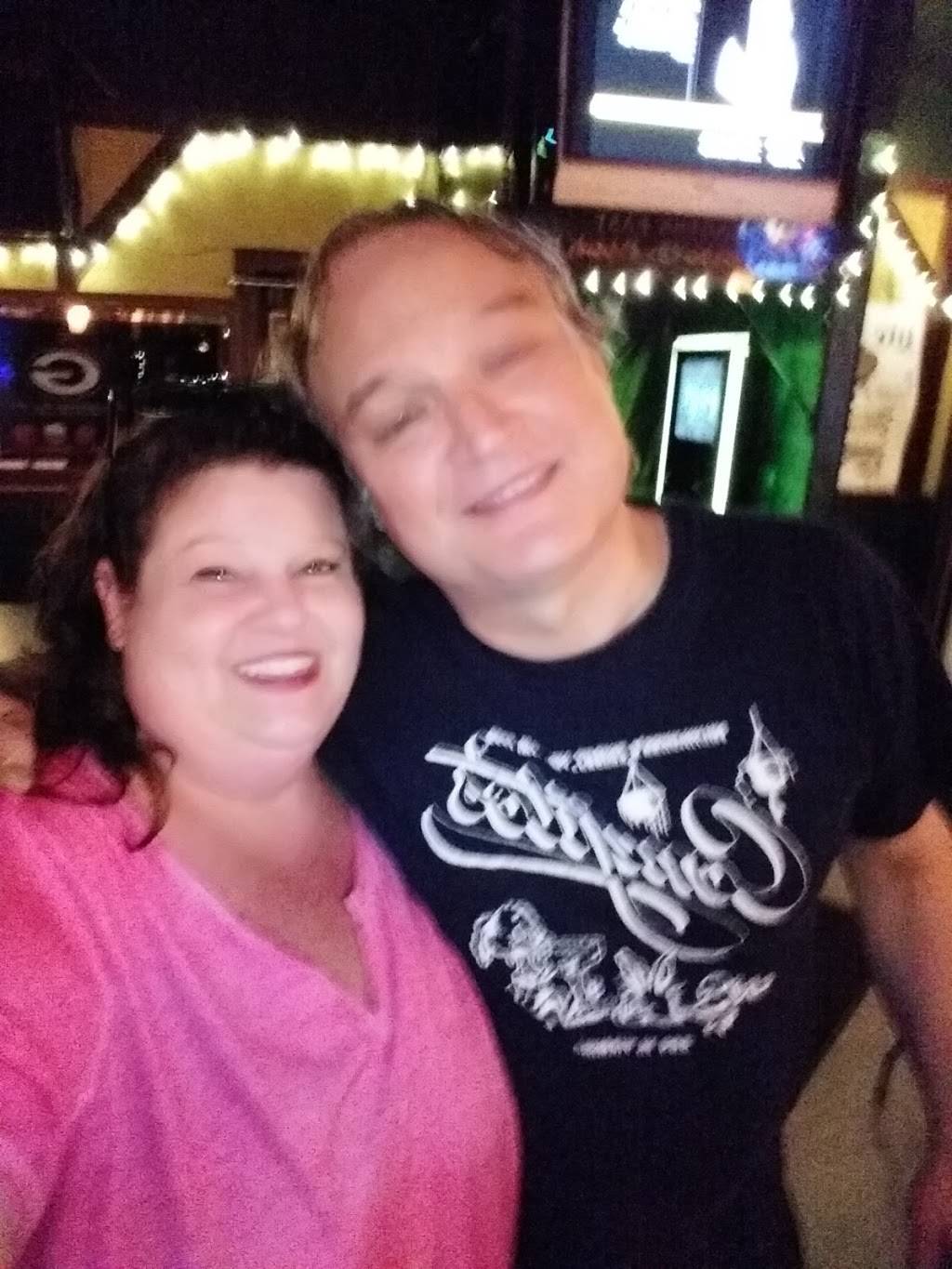 Klingers East | restaurant | 920 E Locust St, Milwaukee, WI 53212, USA | 4142632424 OR +1 414-263-2424