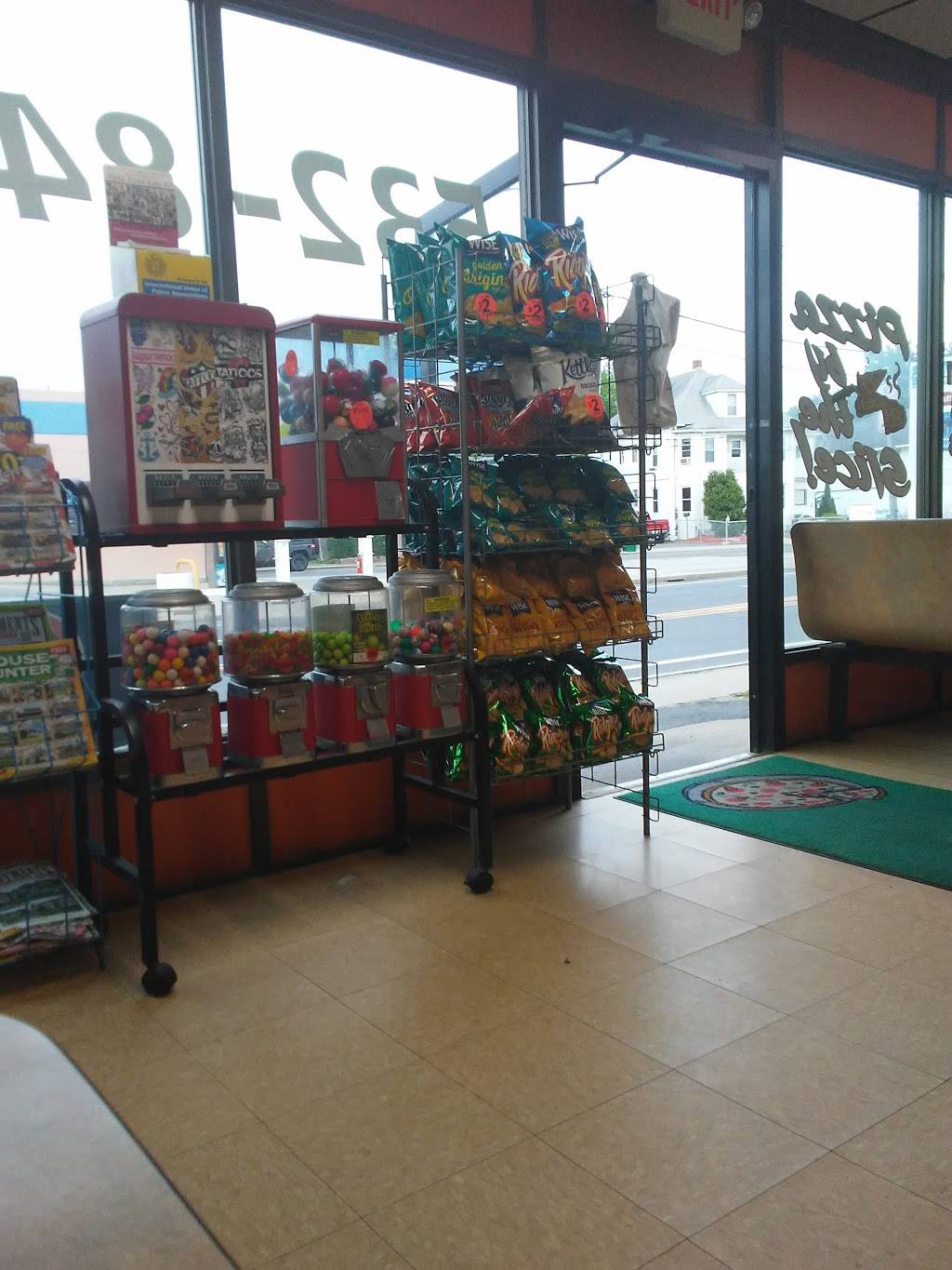 Brothers Pizza | restaurant | 653 Grattan St, Chicopee, MA 01020, USA | 4135328452 OR +1 413-532-8452