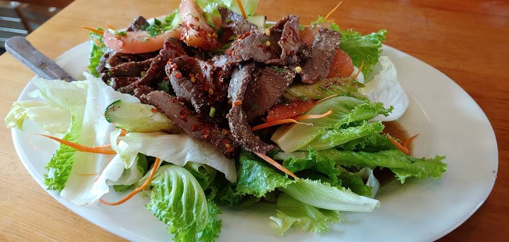 Nom Nom Restaurant and Grill | restaurant | 801 C St, Vancouver, WA 98660, USA | 3607187360 OR +1 360-718-7360