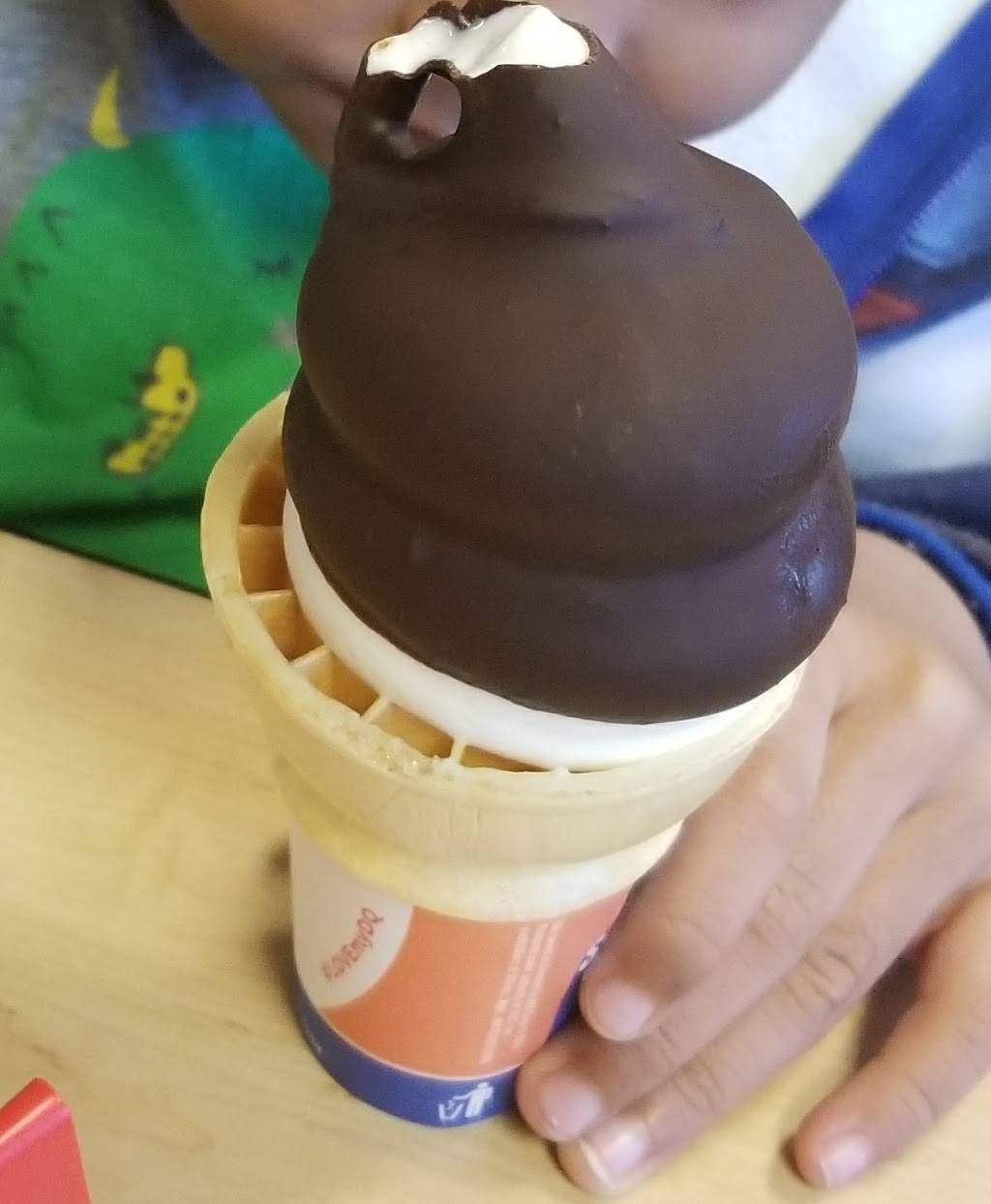 Dairy Queen Store | restaurant | 8620 N Beach St, Fort Worth, TX 76244, USA | 8172310234 OR +1 817-231-0234