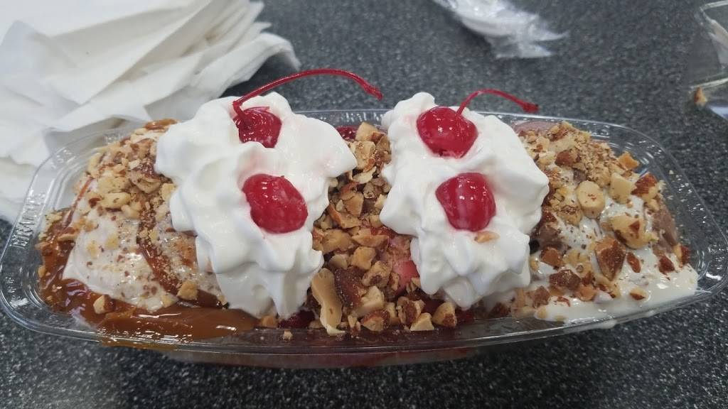 Braums Ice Cream & Burger Restaurant | restaurant | 500 E Hwy #303, Grand Prairie, TX 75051, USA | 9722639709 OR +1 972-263-9709