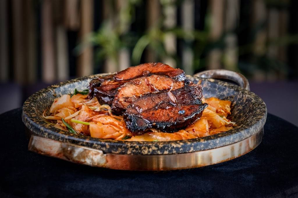 Warrior | restaurant | 8909 Sunset Blvd, West Hollywood, CA 90069, USA | 3109990403 OR +1 310-999-0403