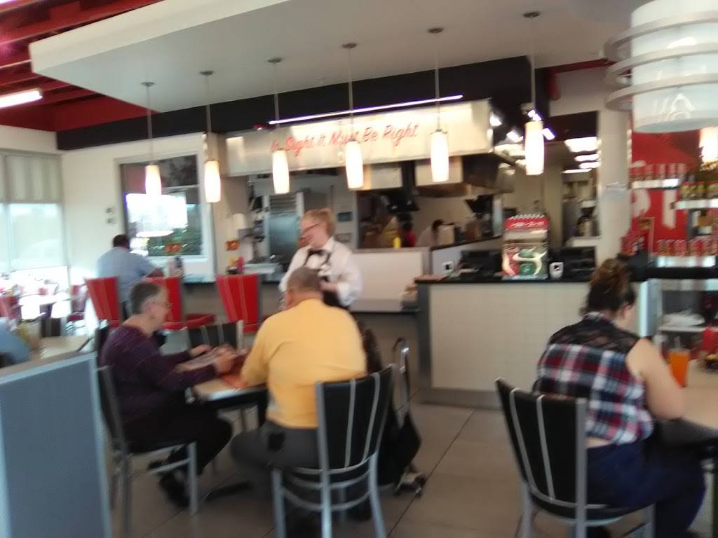 Steak n Shake | restaurant | 8100 Veterans Hwy, Millersville, MD 21108, USA | 4436853647 OR +1 443-685-3647