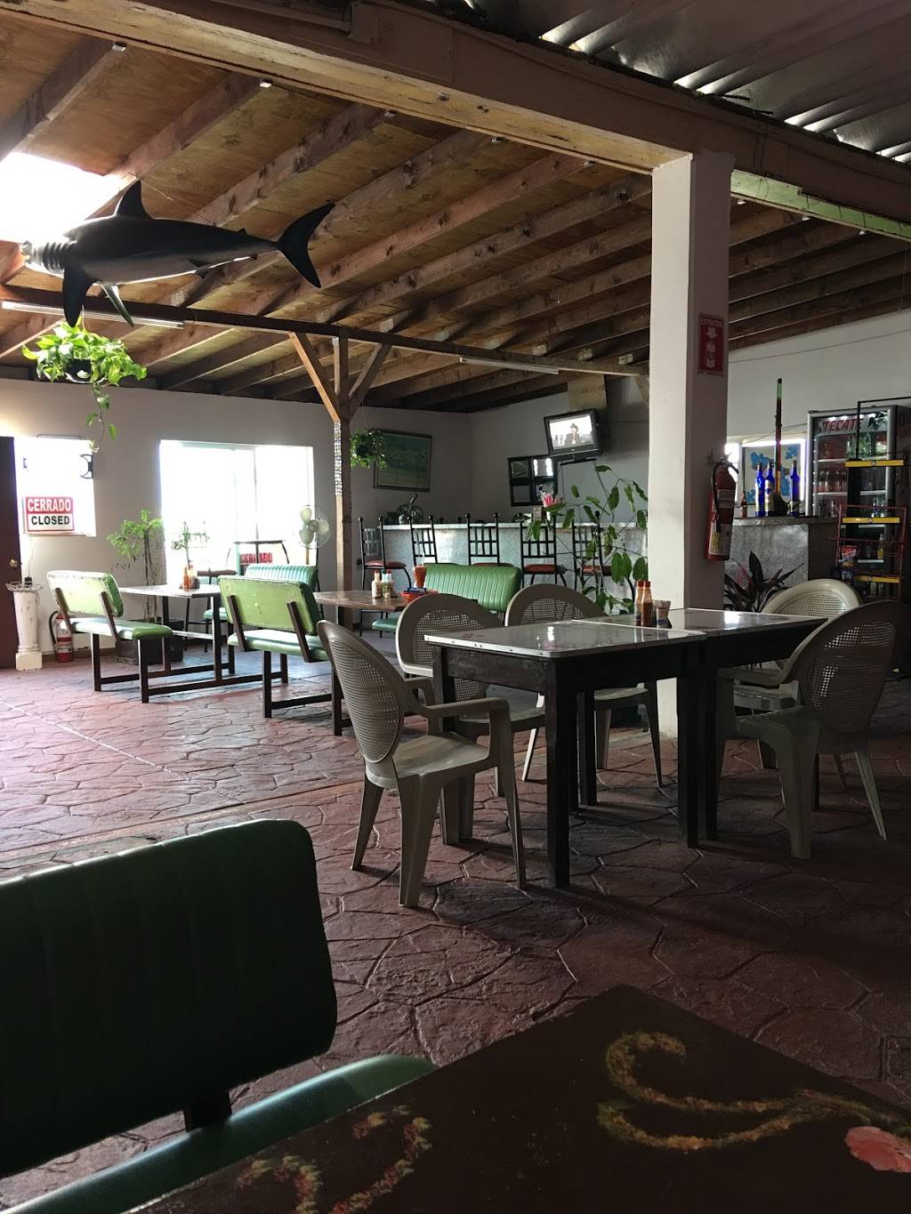 Antojitos Mexicanos Mariscos Y Carnes | restaurant | Echeverria, 22703 Rosarito, B.C., Mexico | 016616121753 OR +52 661 612 1753