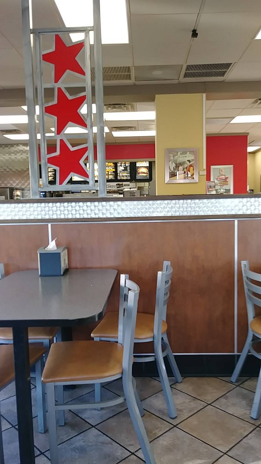 Hardees | restaurant | 310 Madison St, Shelbyville, TN 37160, USA | 9316848339 OR +1 931-684-8339