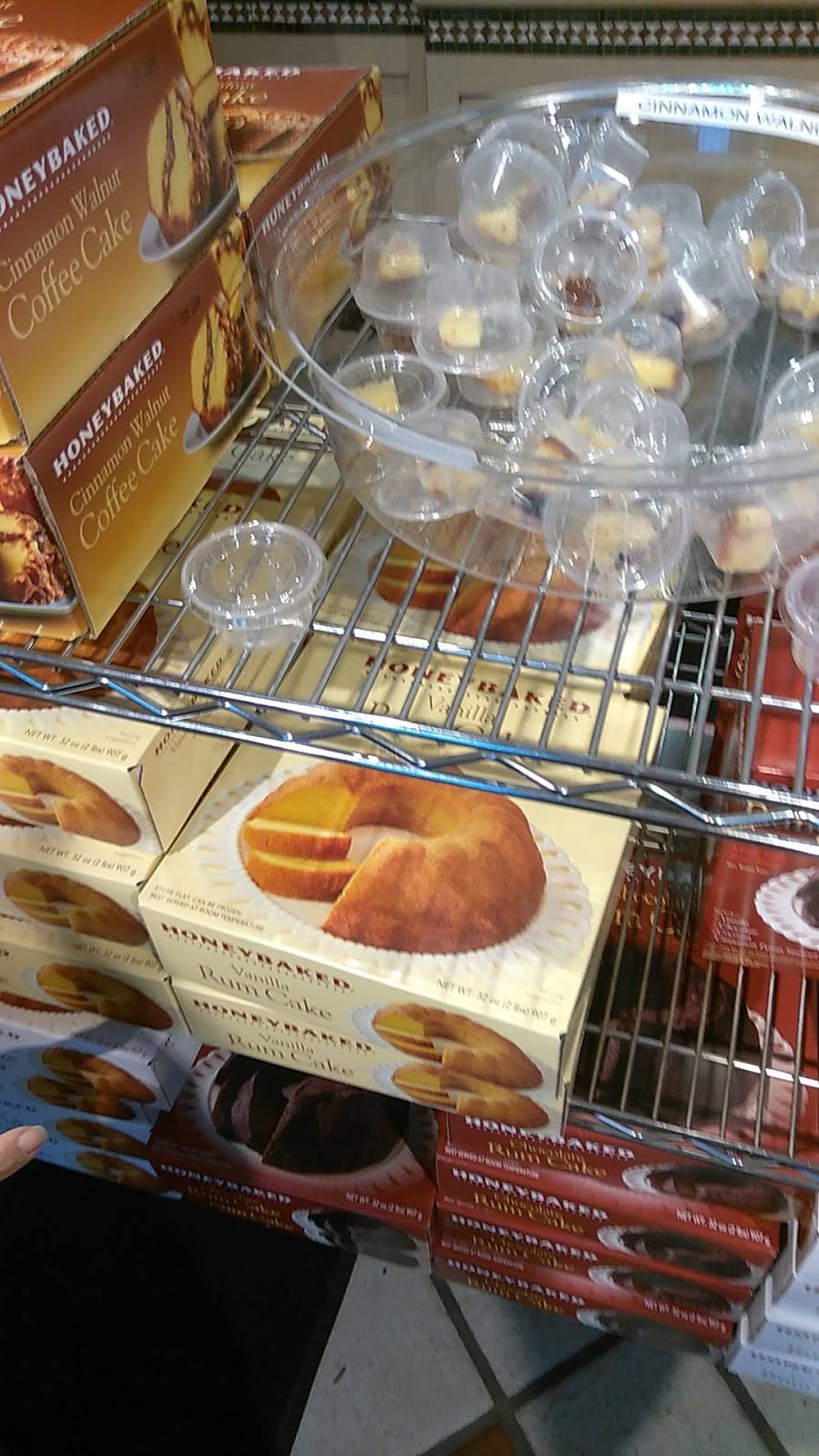 The Honey Baked Ham Company | meal takeaway | 15303 Merriman Rd, Livonia, MI 48154, USA | 7345252994 OR +1 734-525-2994