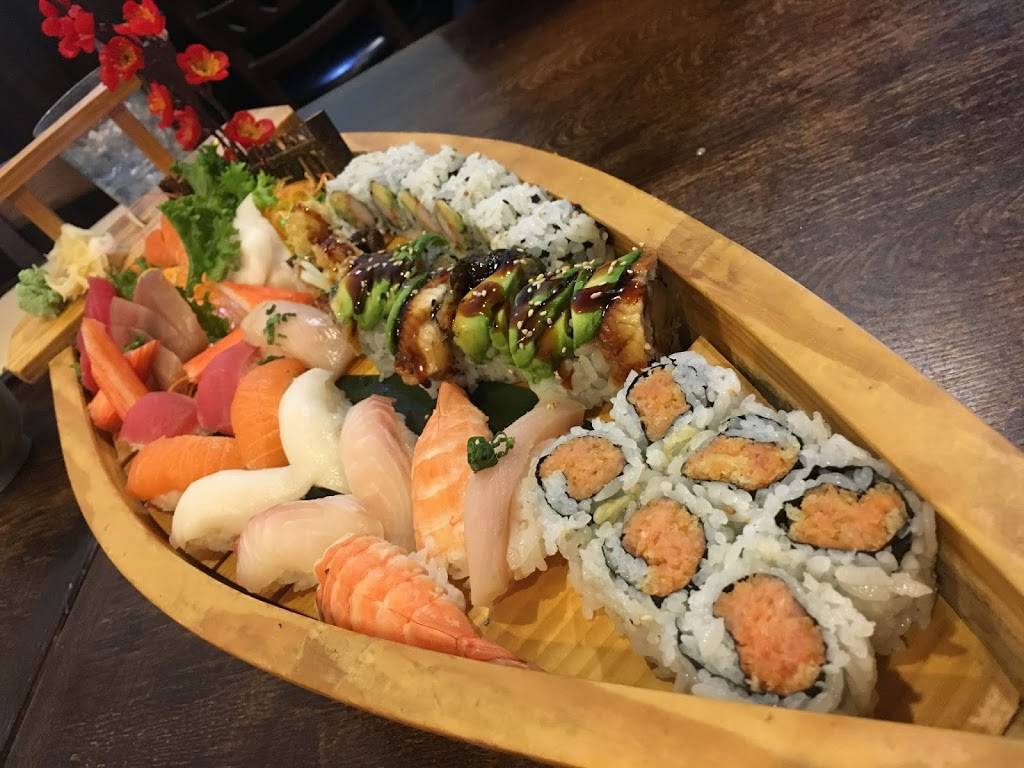 Fuji Yummy Steakhouse | restaurant | 221 N Peters Ave, Fond du Lac, WI 54935, USA | 9209335555 OR +1 920-933-5555