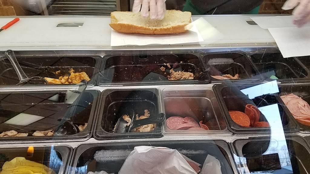 Subway | restaurant | 336 Monroe St, Clarkesville, GA 30523, USA | 7067548103 OR +1 706-754-8103